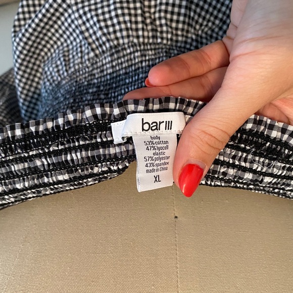 Gingham off the shoulder ruffle sleeve - Picture 4 of 4